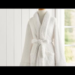Teddy Bear Robe, L/XL, never worn